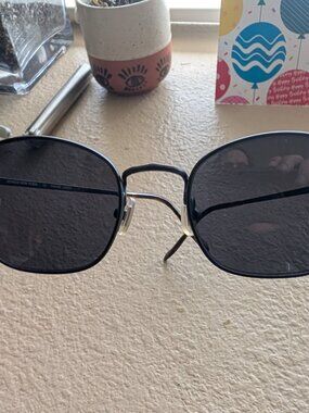Jones New York black sunglasses